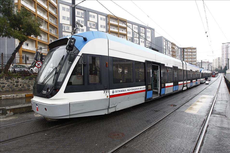 İstanbul'da metro ve tramvay seferleri durdu
