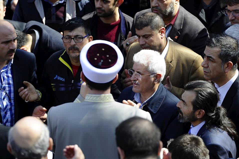 Şehit Savcı Kiraz toprağa verildi