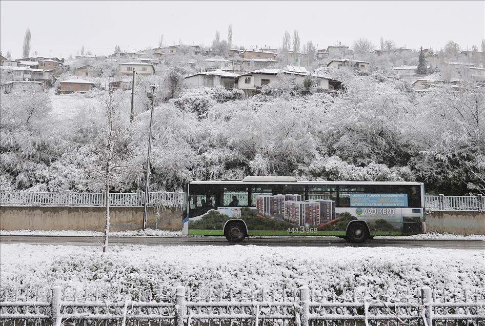 Ankara'da kar yağışı