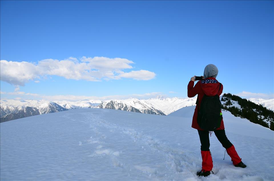 Pokut Yaylası güzelliğiyle büyülüyor