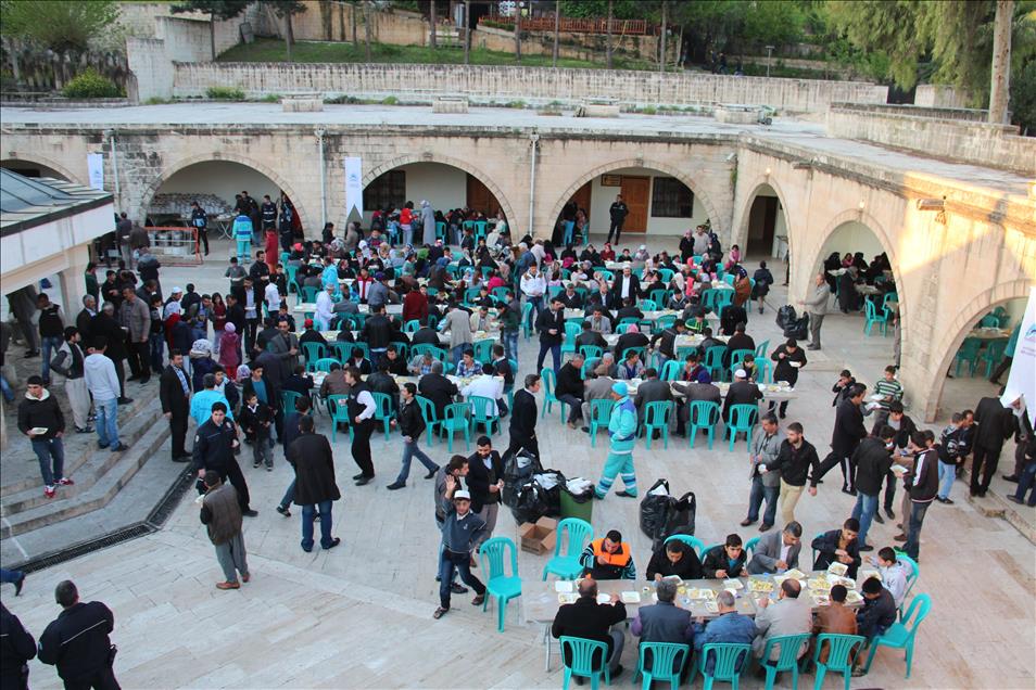 Peygamberler Şehri'nde tirit ikramı