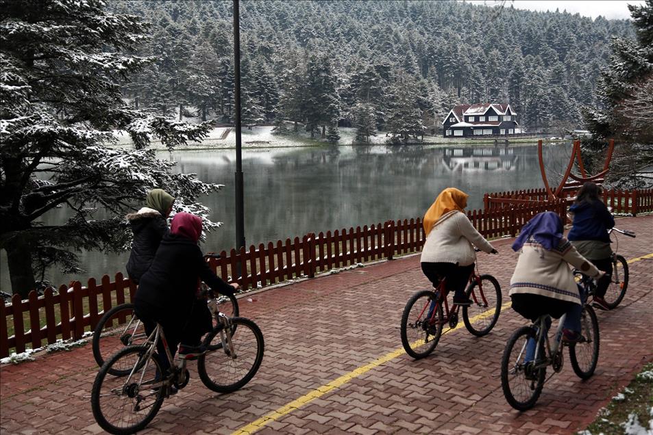 Bolu'da kar yağışı