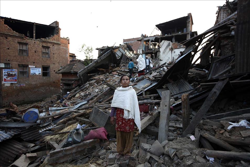 Powerful earthquake hits Nepal