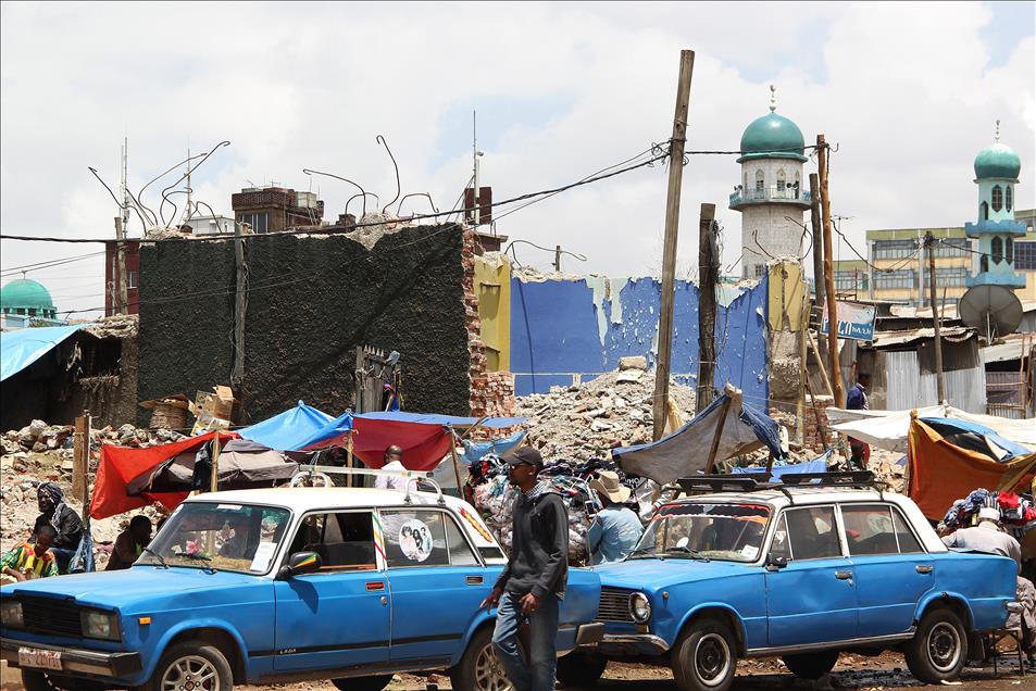 Addis Ababa'daki Mercato pazarı