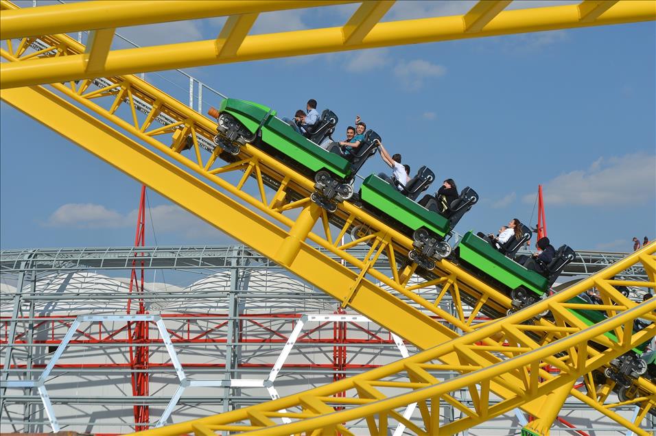 Ankapark'ta roller coaster hizmete girdi