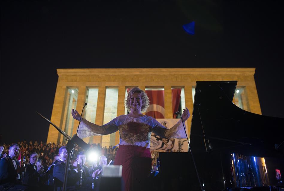 Anıtkabir'de 17 yıl sonra ilk konser