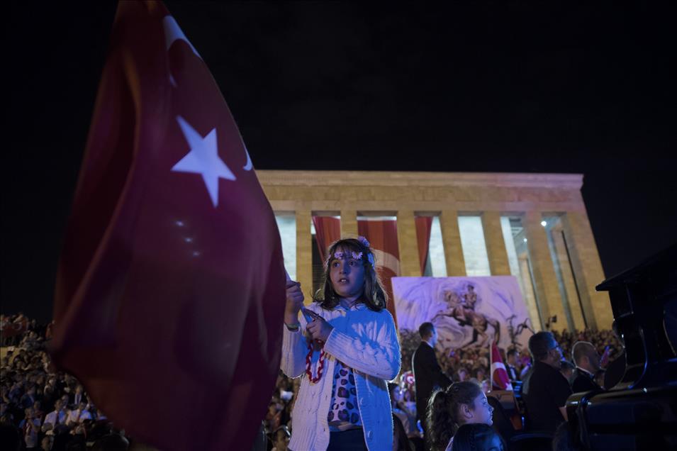 Anıtkabir'de 17 yıl sonra ilk konser