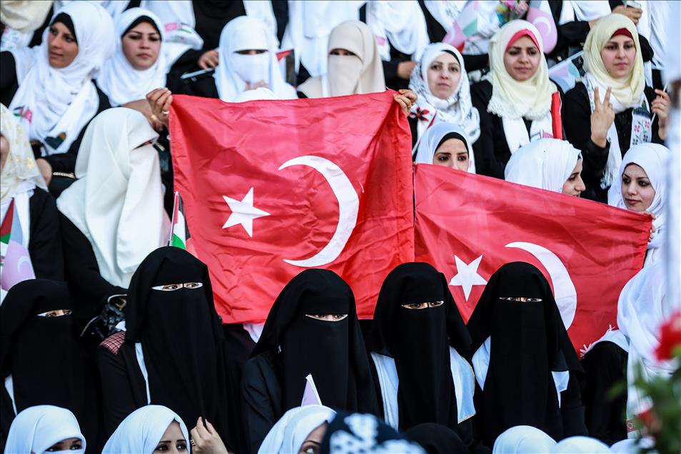 Gazze'de toplu nikah töreni