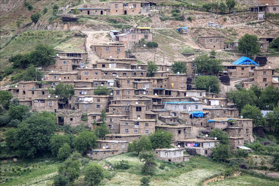 Hizan'nin nostaljik köyleri ilgi çekiyor