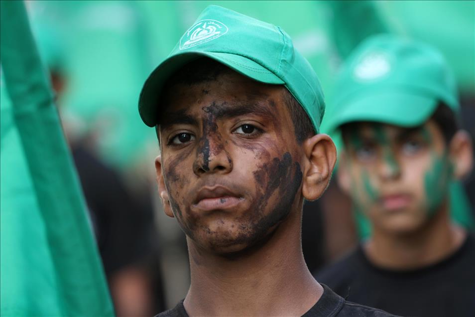 Palestinian boy scout stage a rally in Gaza