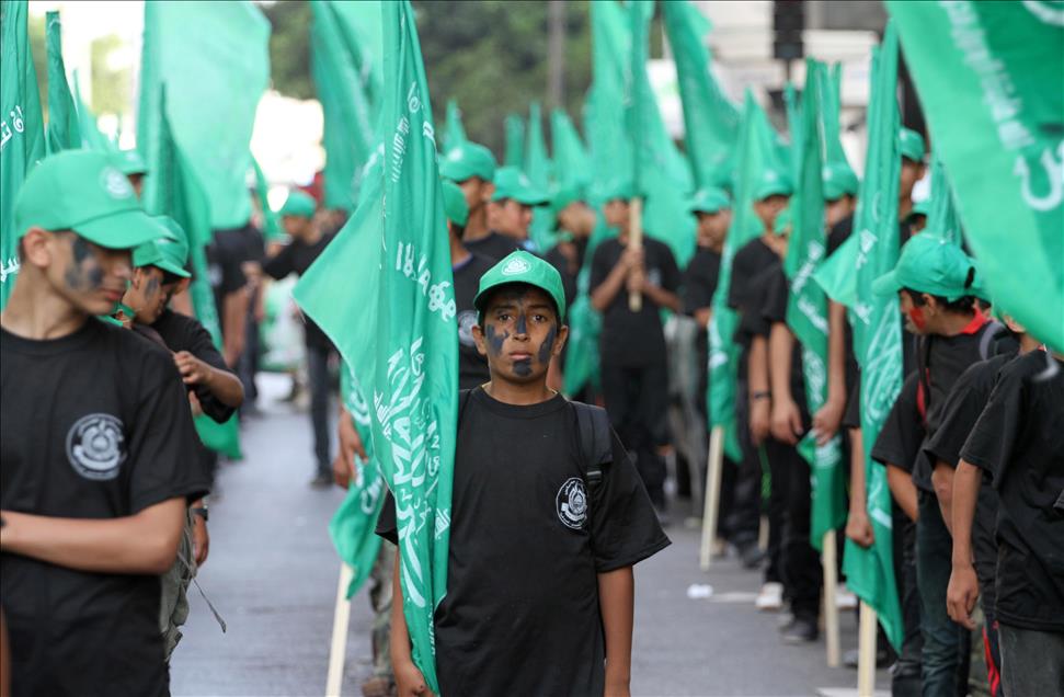 Palestinian boy scout stage a rally in Gaza