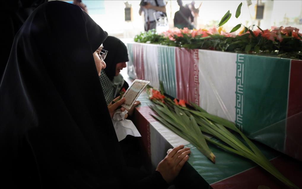 مراسم وداع با پیکر 175 غواصان جنگ ایران و عراق