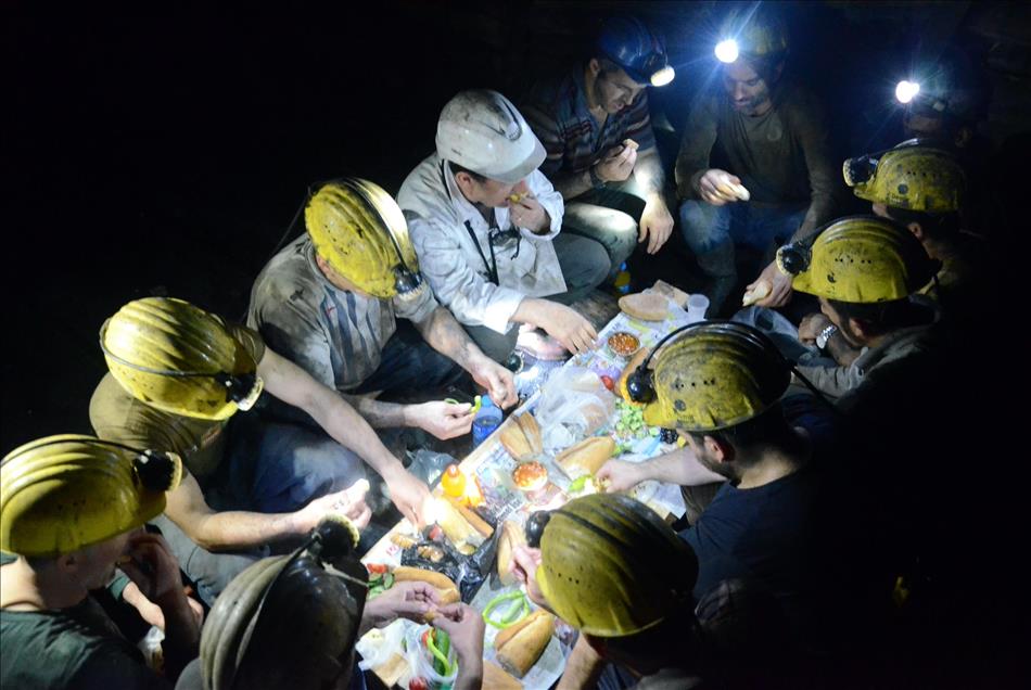Zonguldak'ta maden ocağında sahur