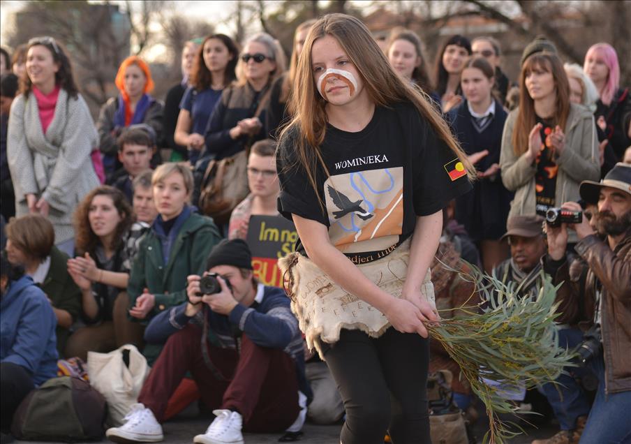 Melbourne'de Aborjin hakları için protesto düzenlendi