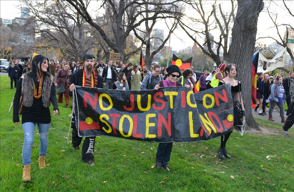 Melbourne'de Aborjin hakları için protesto düzenlendi