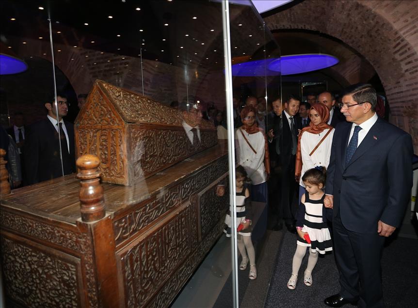Başbakan Davutoğlu İstanbul'da