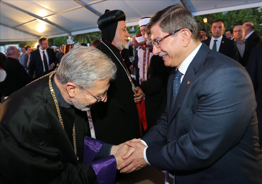 Başbakan Davutoğlu İstanbul'da