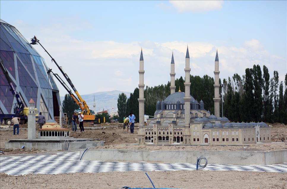 "Türk dünyasının miniatürk"ü Eylül'de açılacak