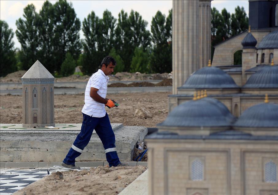 "Türk dünyasının miniatürk"ü Eylül'de açılacak
