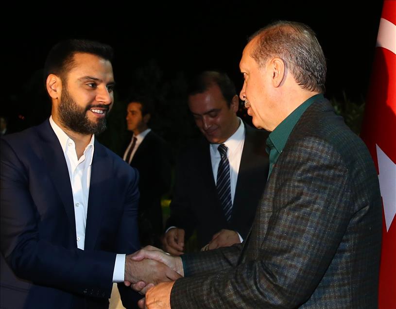 Cumhurbaşkanı Erdoğan, sporcu ve sanatçılarla birlikte iftar yaptı