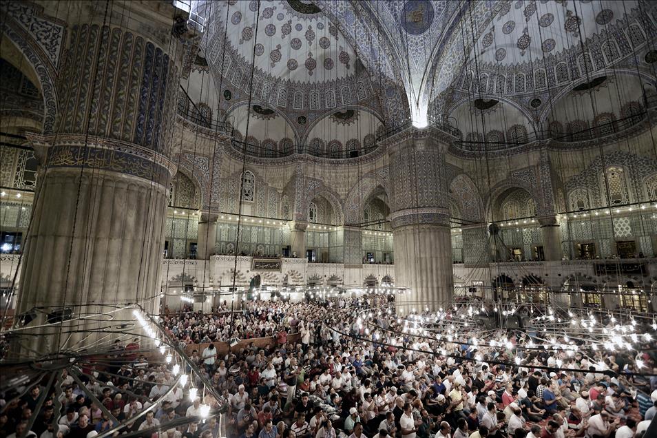 İstanbul'da Kadir Gecesi