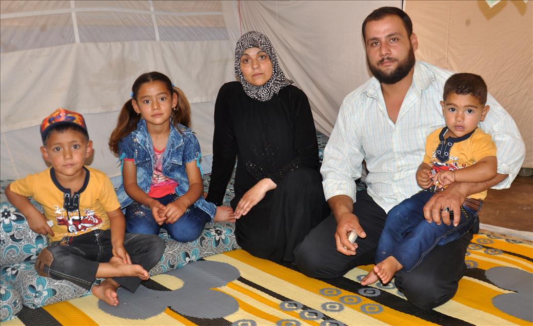 Kendi ülkelerinde bayramı hiç yaşayamadılar