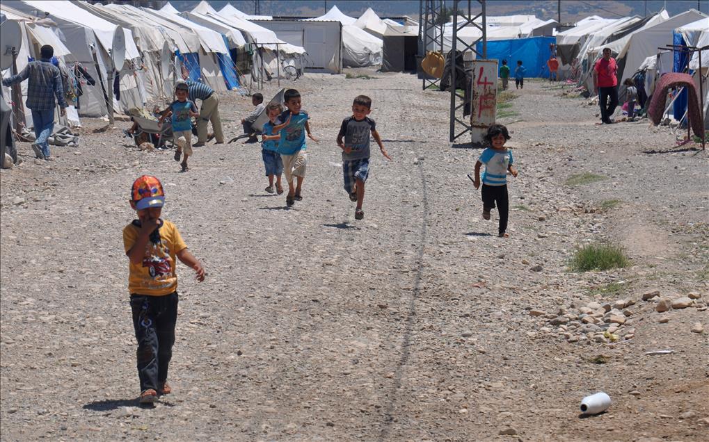 Kendi ülkelerinde bayramı hiç yaşayamadılar