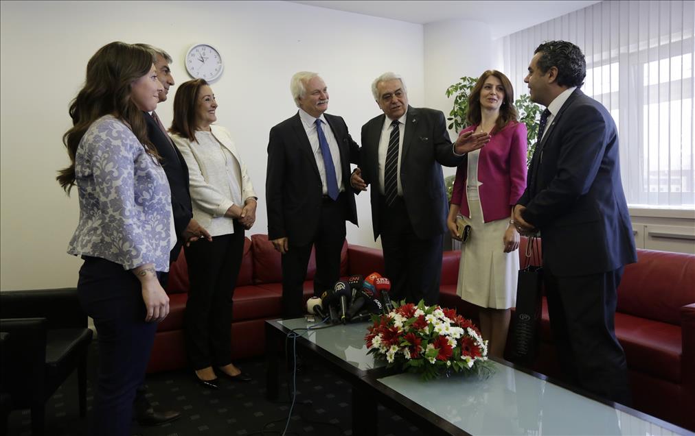 CHP Genel Merkezi'nde bayramlaşma