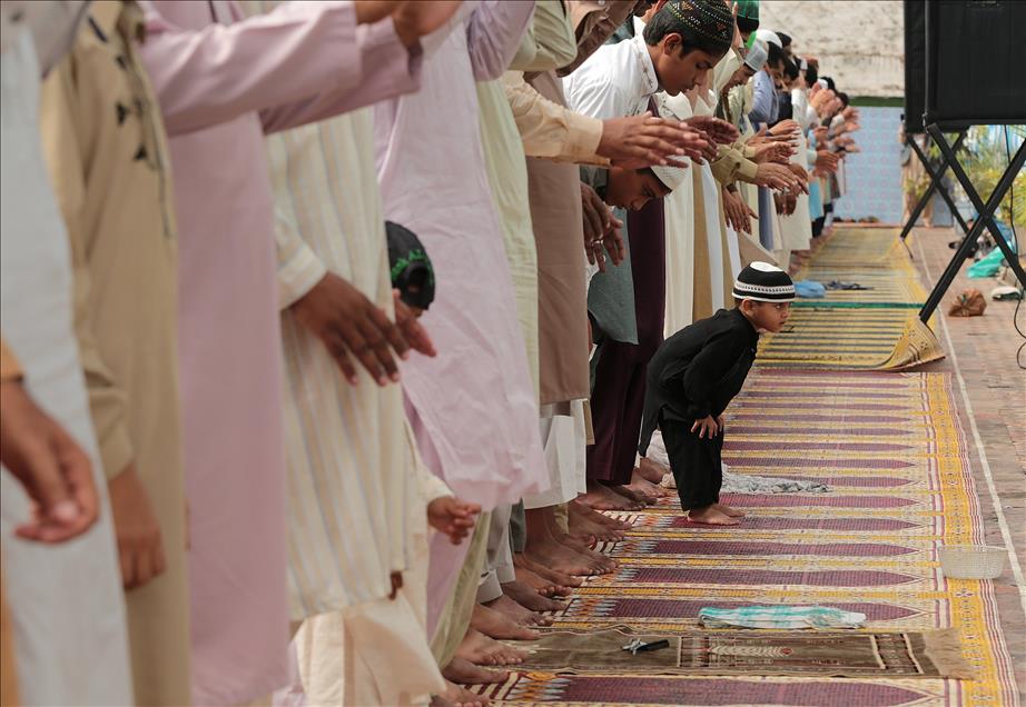 Pakistan'da Ramazan Bayramı namazı