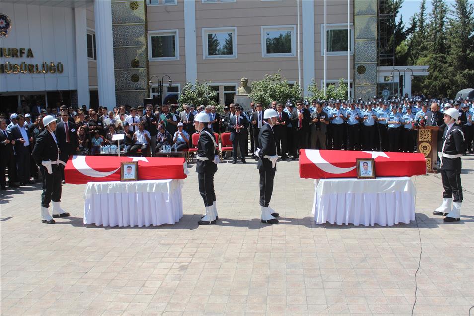 Ceylanpınar'da 2 polisin şehit edilmesi