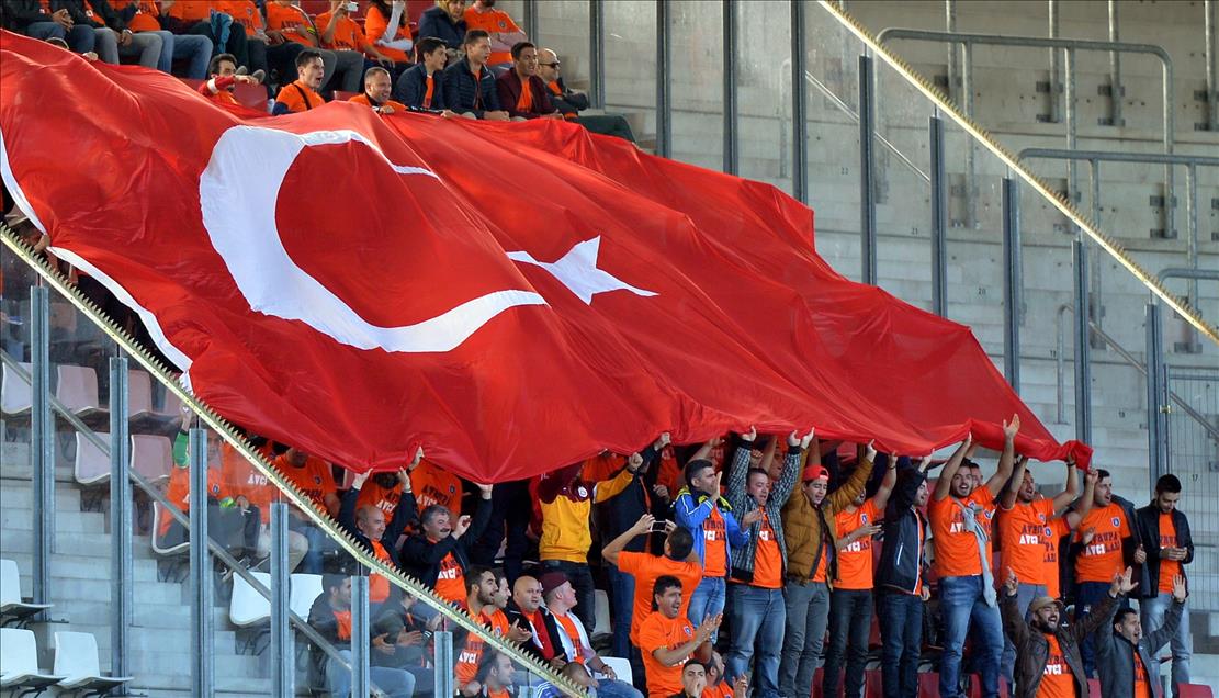 Medipol Başakşehir-AZ Alkmaar