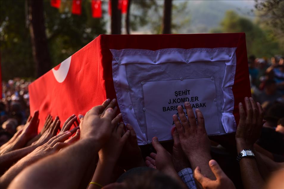 Şehit er Barış Akkabak toprağa verildi