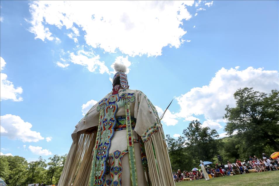 New Yorklu Kızılderililer ''Pow Wow'' festivalinde buluştu