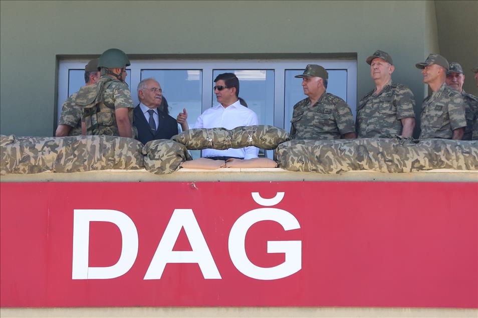 Başbakan Davutoğlu, Kilis'te