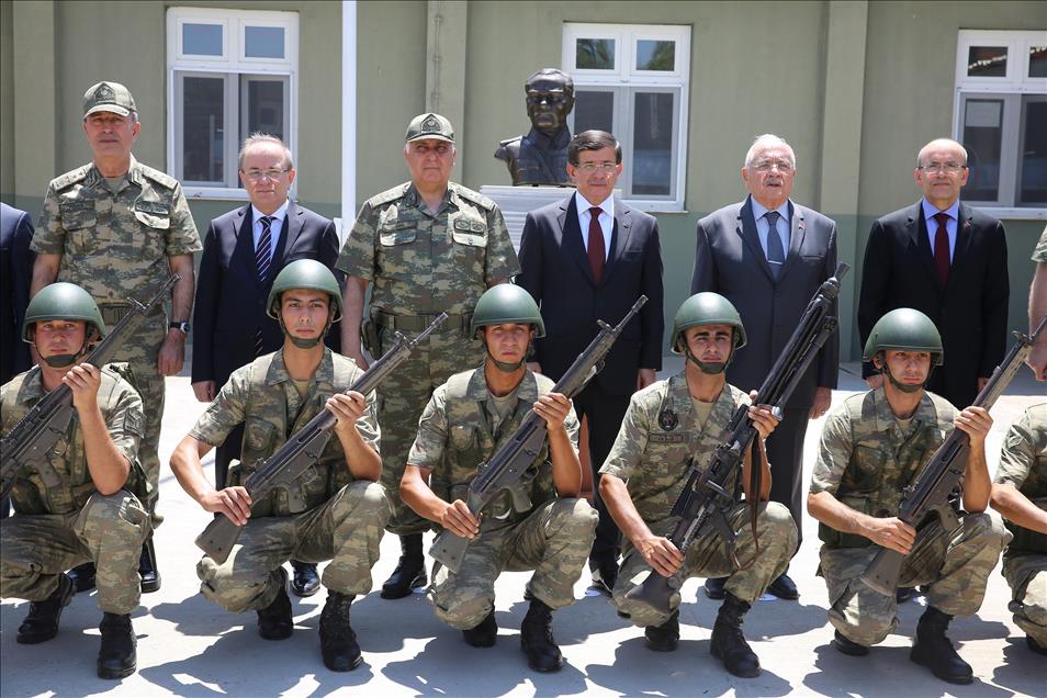 Başbakan Davutoğlu, Kilis'te