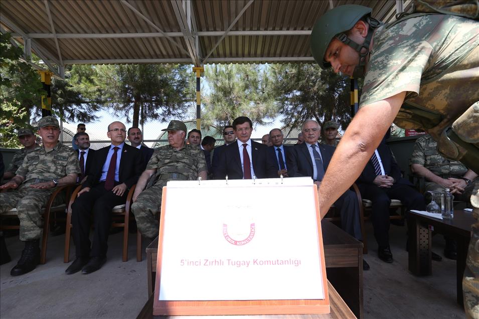 Başbakan Davutoğlu, Kilis'te