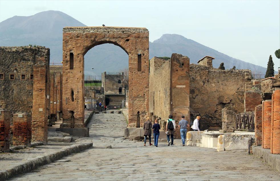 Pompei, qyteti që u shkatërrua nga vullkani Vezuv