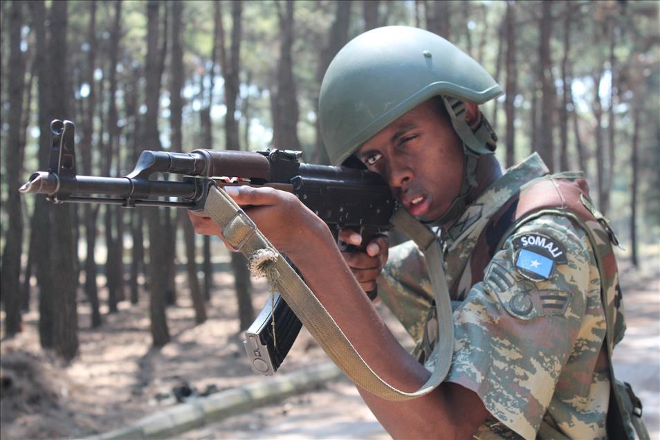 Somali'nin astsubayları Balıkesir'de eğitiliyor