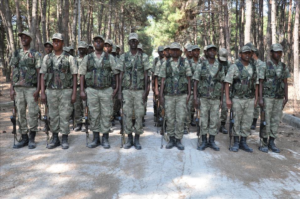 Somali'nin astsubayları Balıkesir'de eğitiliyor