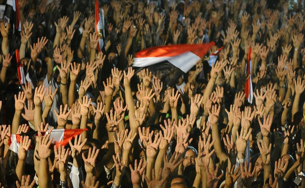 Mısır'da darbe karşıtlarına yönelik katliam