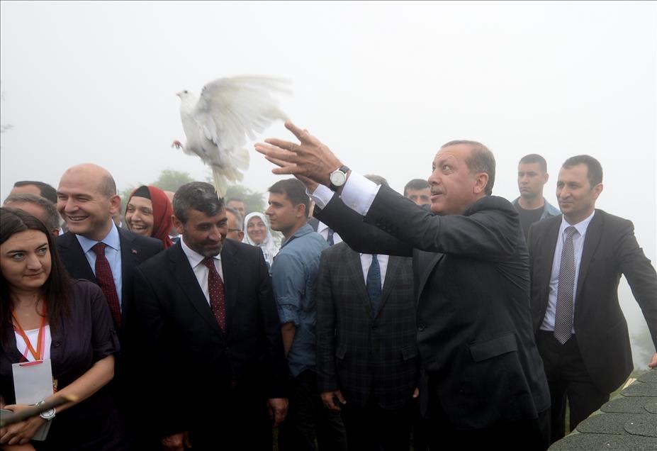 Cumhurbaşkanı Erdoğan Rize'de