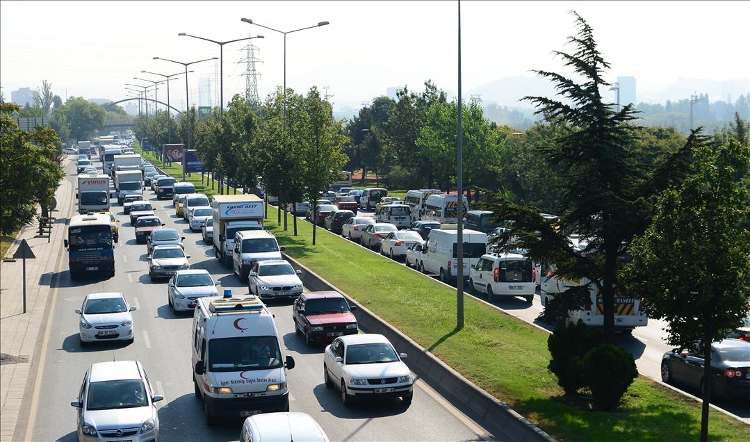 Ankara Bulvarı trafiğe kapatıldı