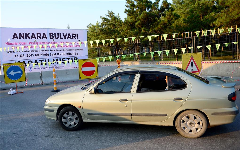 Ankara Bulvarı trafiğe kapatıldı