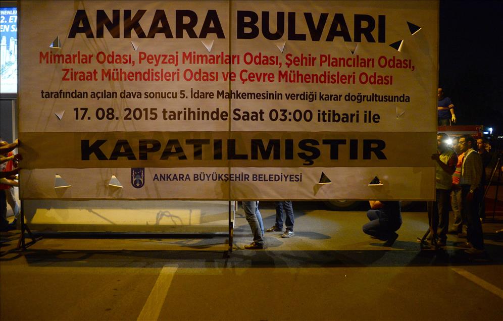 Ankara Bulvarı trafiğe kapatıldı