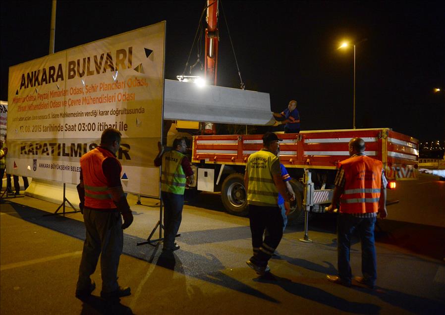 Ankara Bulvarı trafiğe kapatıldı