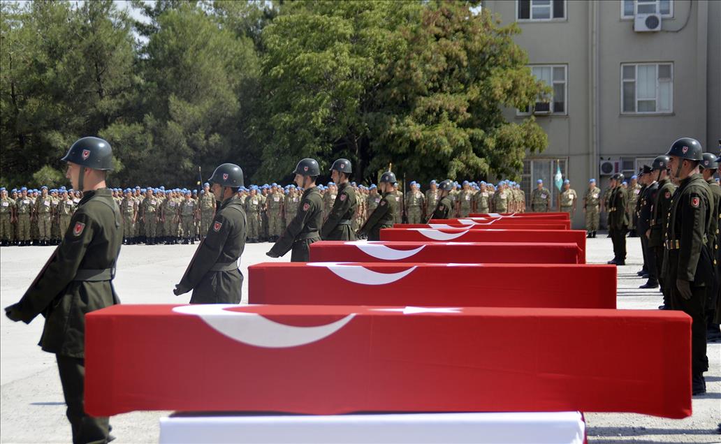 Şehitlerimizi uğurluyoruz