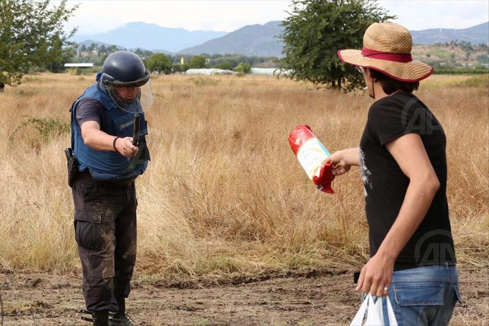 Migrants Attempt To Get Through The Greek/Macedonian Border