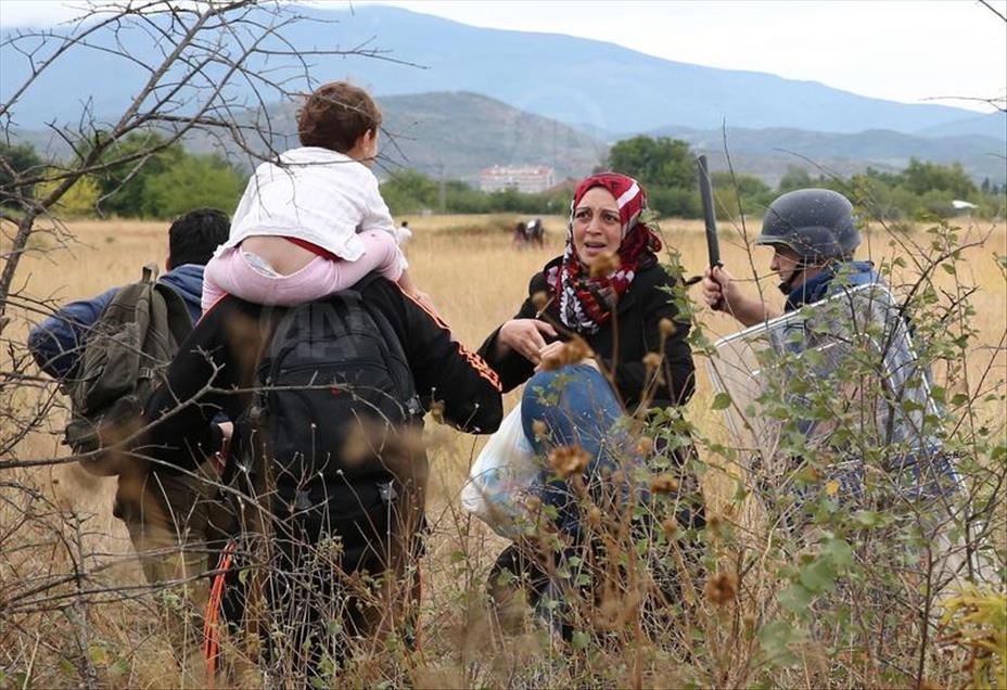 Migrants Attempt To Get Through The Greek/Macedonian Border