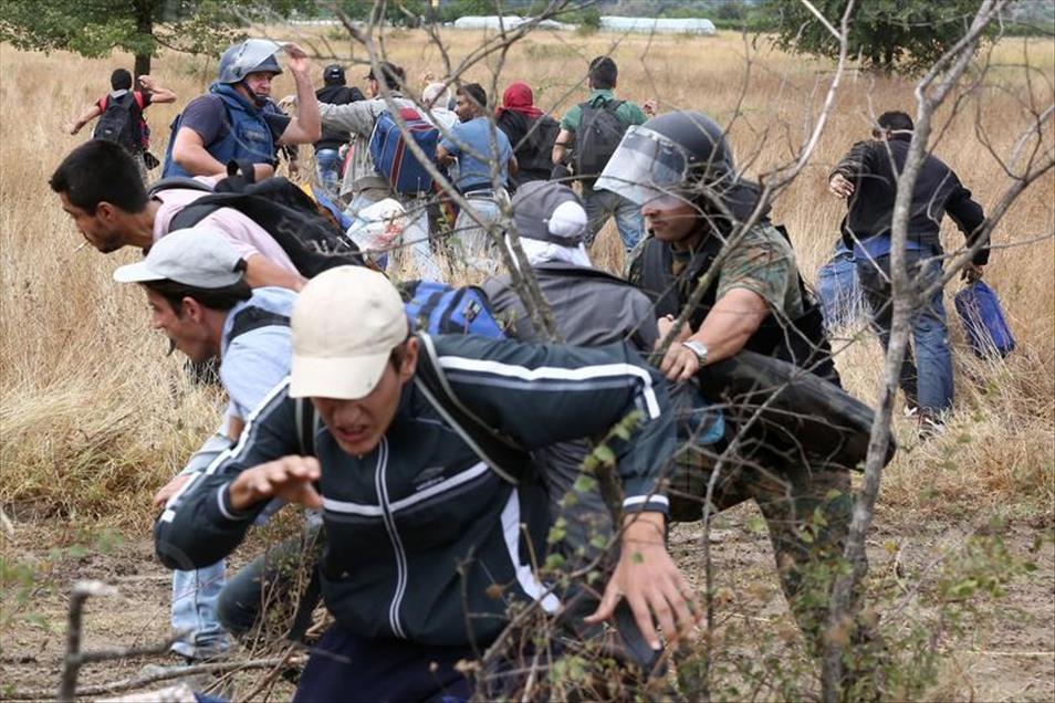 Migrants Attempt To Get Through The Greek/Macedonian Border