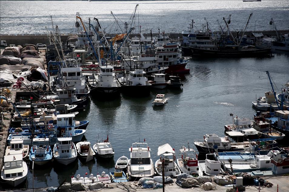 İstanbul'daki balıkçılar yeni sezona hazır